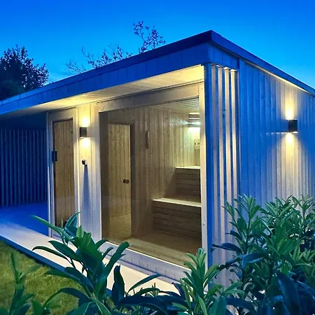 Stodoly Na Fali Chata