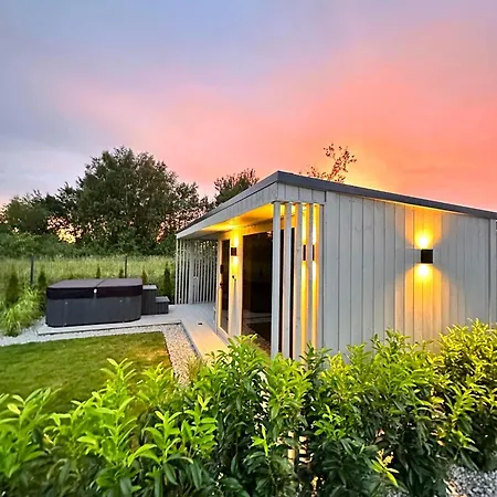 Stodoly Na Fali Chata *