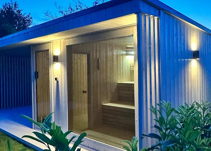 Stodoly Na Fali Деревянный коттедж